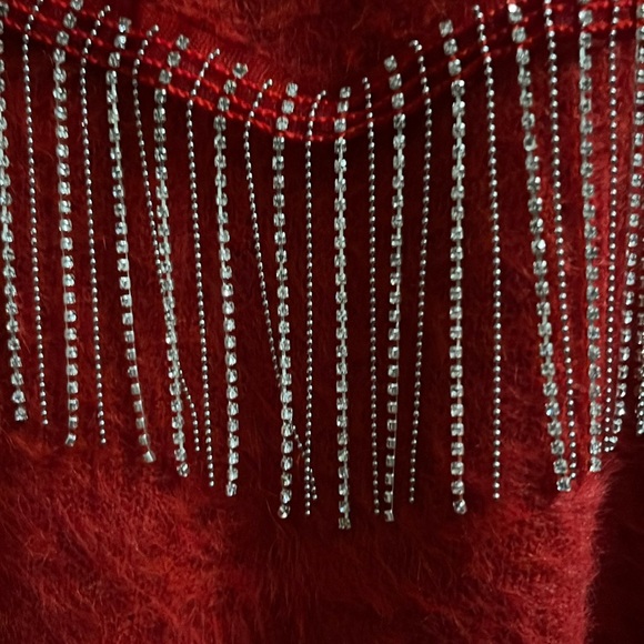 On 12th Fuzzy Thick Winter Sweater with Blings Fringes Size L - Picture 4 of 9